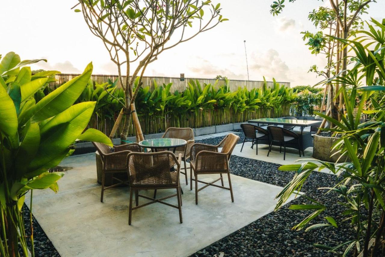 Tanaga Coliving Hotel Seminyak Exterior foto