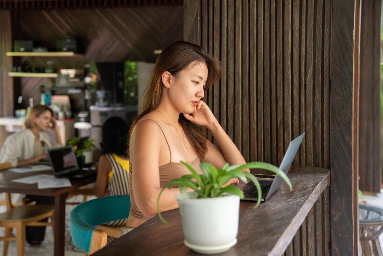 Tanaga Coliving Hotel Seminyak Exterior foto